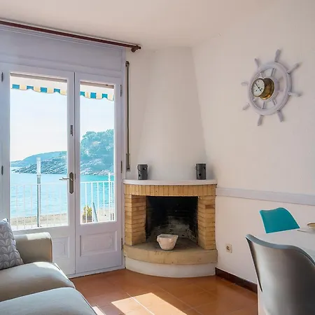 Bellavista Apartment *